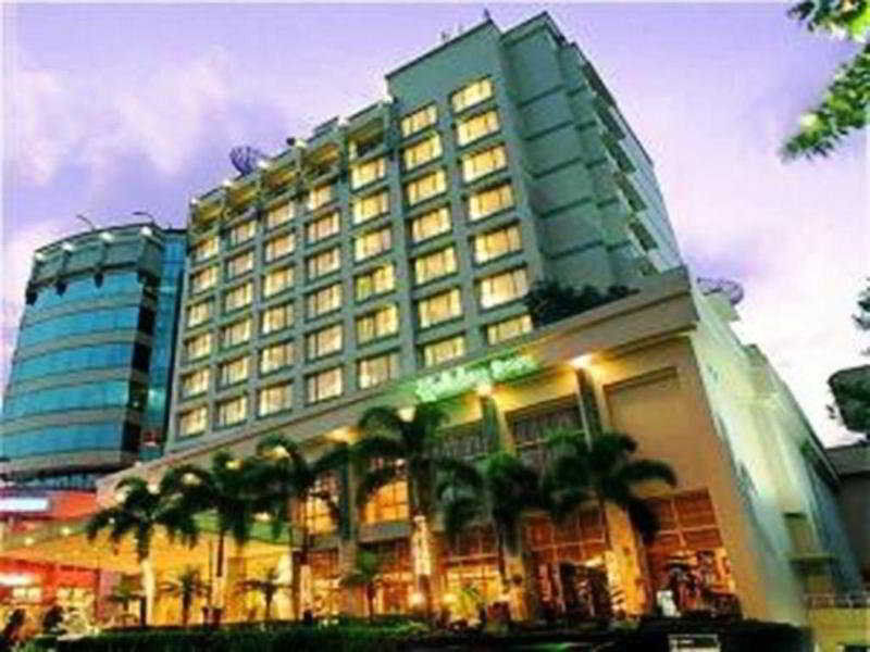 Trio Bandung Hotel ภายนอก รูปภาพ